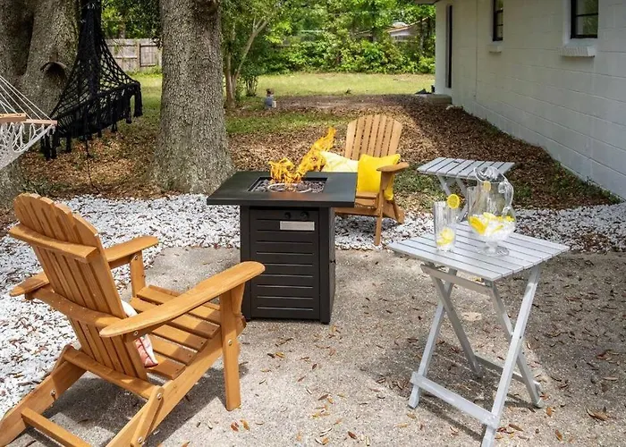 The Panam Fire Pit Bbq Kid & Dog Friendly *